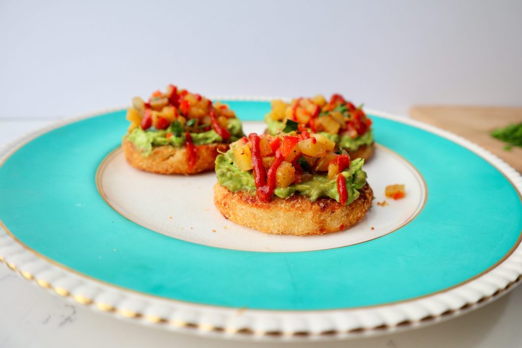 Easy Loaded Hash Browns with avocado and cauliflower hash browns